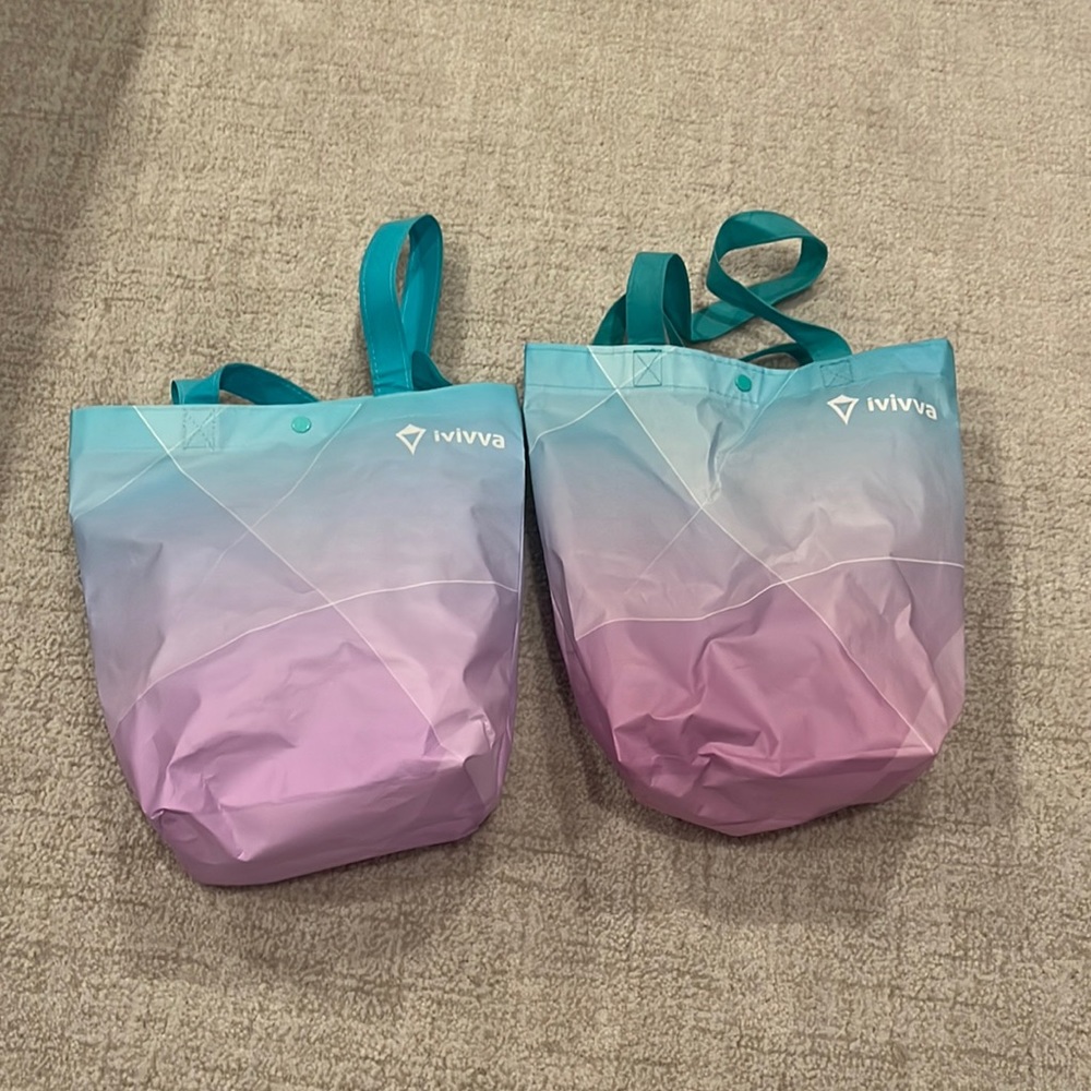 2 IVIVVA BAGS MEGA DEAL!! OFFER BEFORE YOU BUY! SUPER RARE DOESNT EXIST ANYMORE!